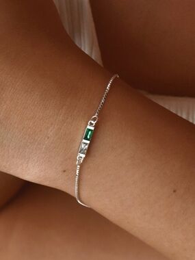 Sterling Silver Emerald Diamond Birthstone Baguette Bracelet